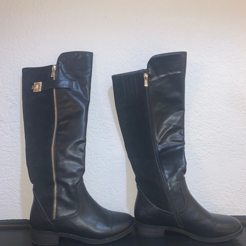 Black guess leather and suede high boots